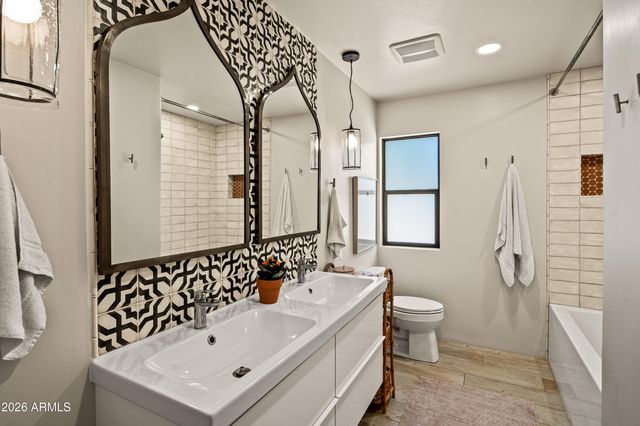 445 LAST WAGON Drive, Sedona, AZ 86336