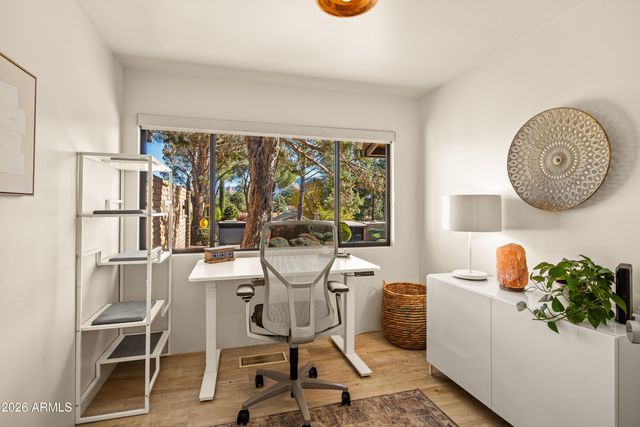 445 LAST WAGON Drive, Sedona, AZ 86336