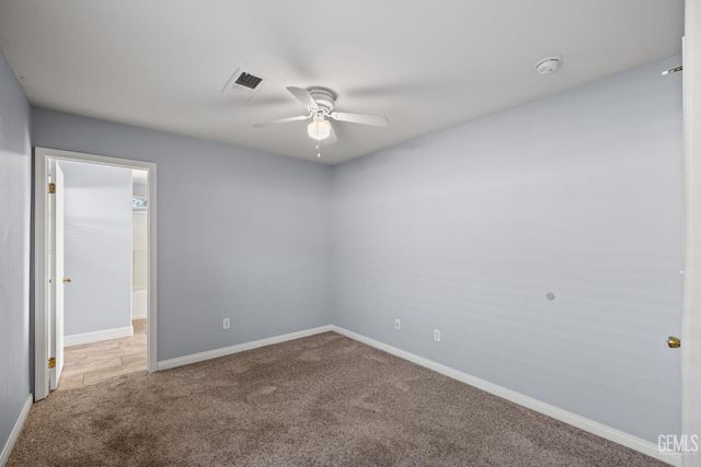 5918 Potenza Lane, Bakersfield, CA 93308