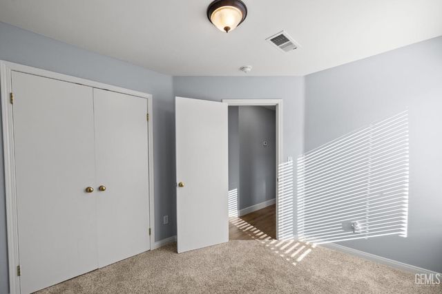 5918 Potenza Lane, Bakersfield, CA 93308