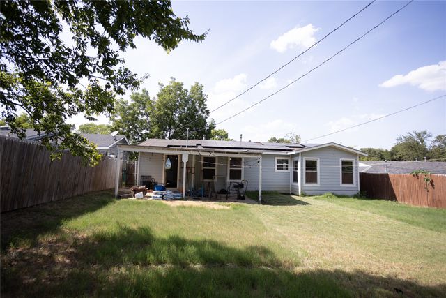2121 San Jose, Fort Worth, TX 76112