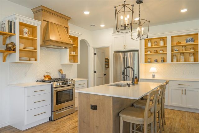 325 E 8th Street, Arcadia, OK 73007