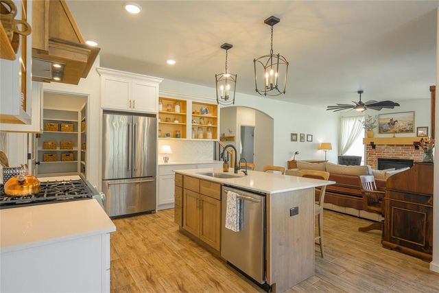 325 E 8th Street, Arcadia, OK 73007