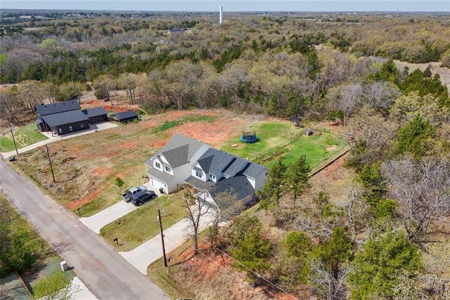 325 E 8th Street, Arcadia, OK 73007