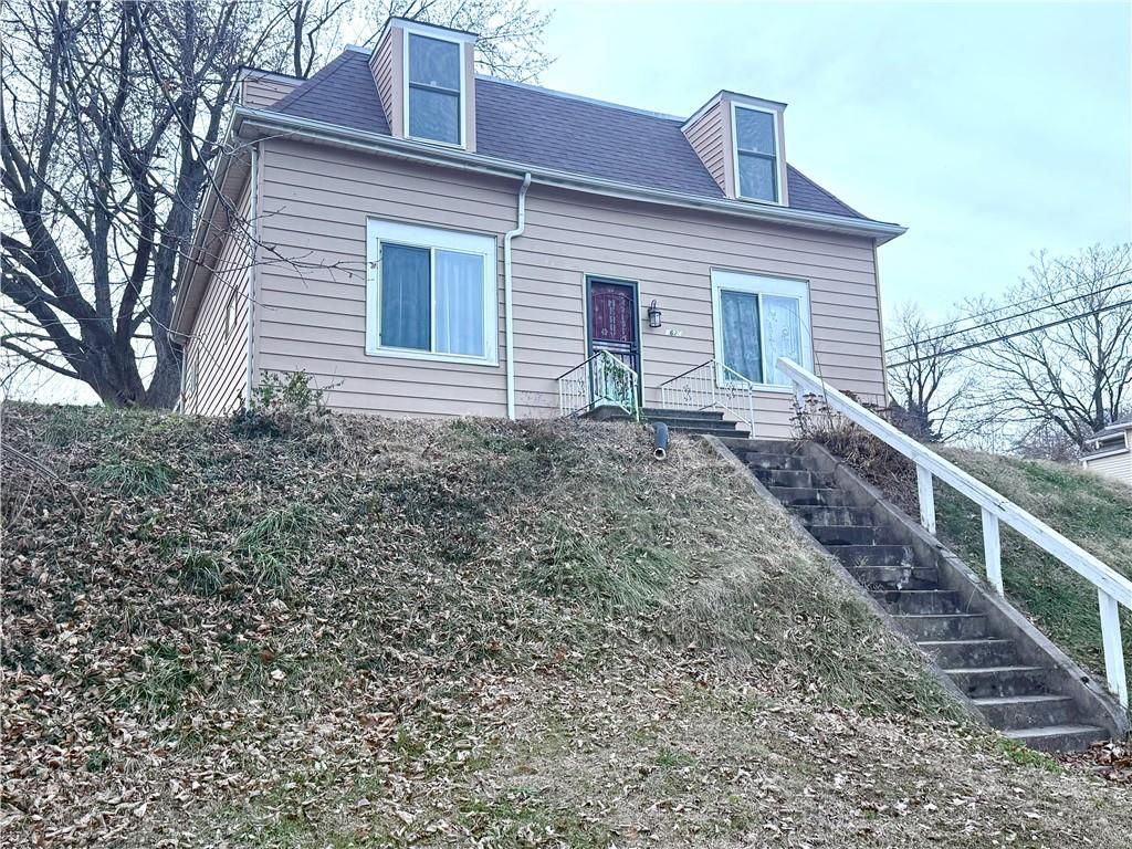 1624 Main Street, St Joseph, MO 64505