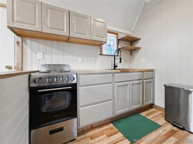 28276 S 547 Road, Park Hill, OK 74451