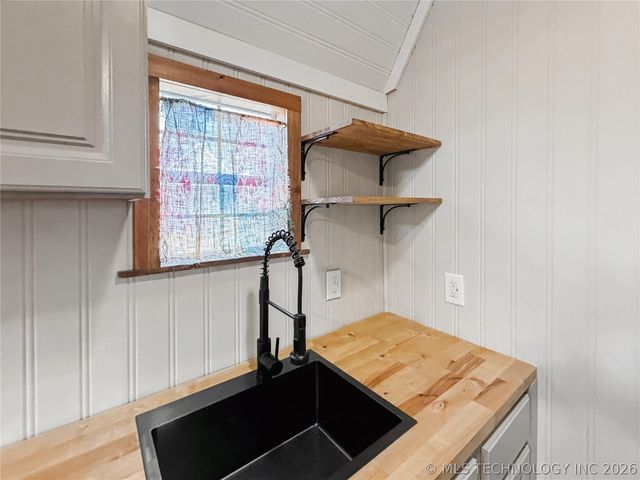 28276 S 547 Road, Park Hill, OK 74451