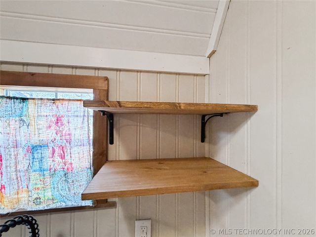 28276 S 547 Road, Park Hill, OK 74451