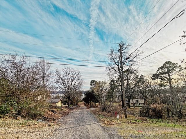 28276 S 547 Road, Park Hill, OK 74451