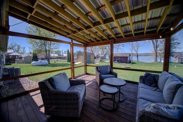 102 N Pearl STREET, Stoddard, WI 54658