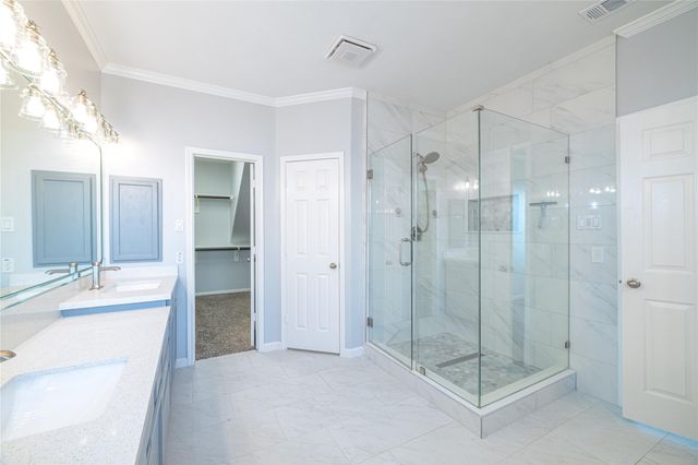 3002 Ivydale Road, Pearland, TX 77581