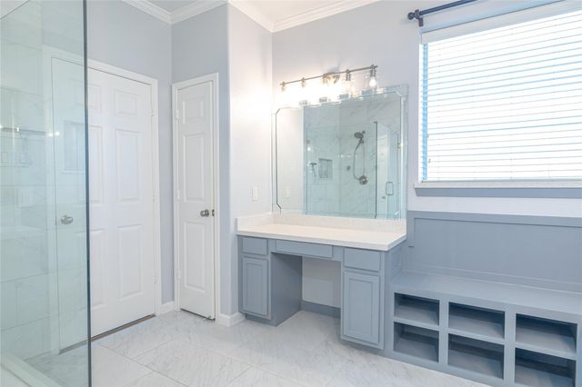 3002 Ivydale Road, Pearland, TX 77581