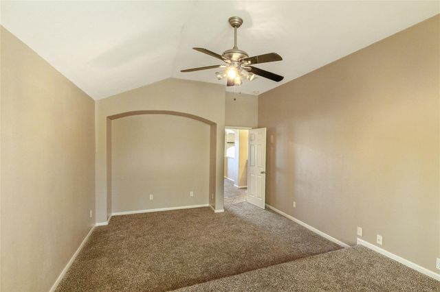 3002 Ivydale Road, Pearland, TX 77581