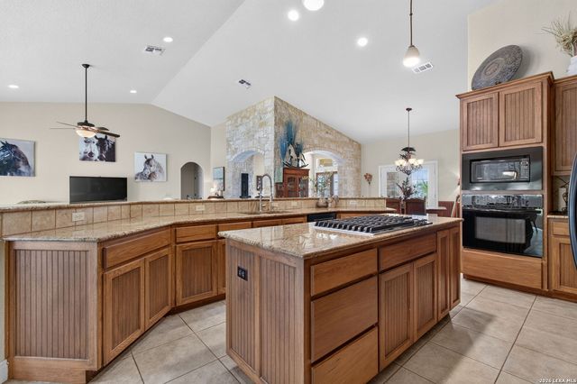 287 SAN MARCOS TRL, New Braunfels, TX 78132