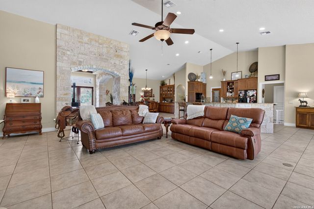 287 SAN MARCOS TRL, New Braunfels, TX 78132