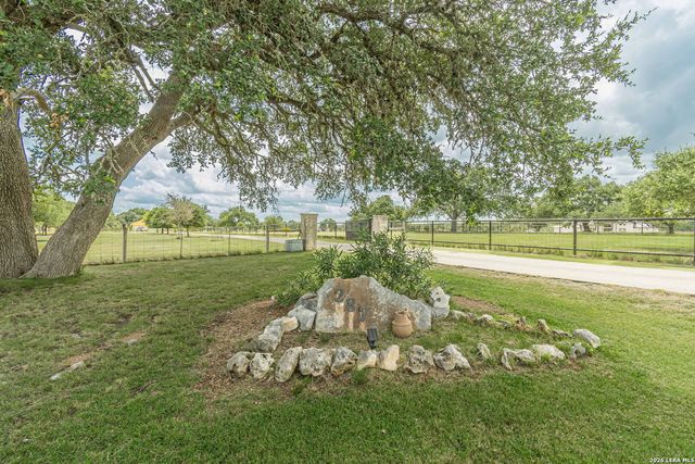 287 SAN MARCOS TRL, New Braunfels, TX 78132