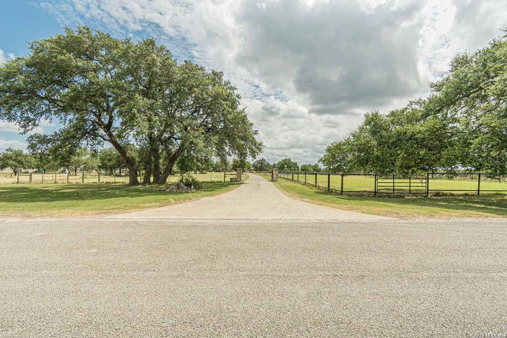 287 SAN MARCOS TRL, New Braunfels, TX 78132