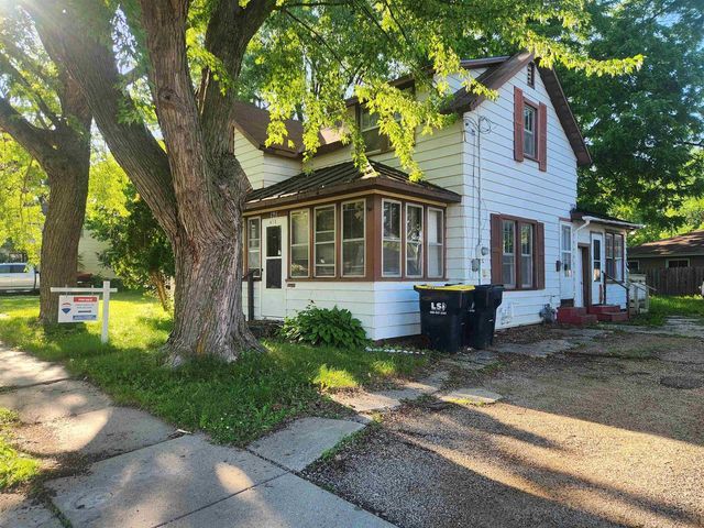 415 West Avenue, Mauston, WI 53948