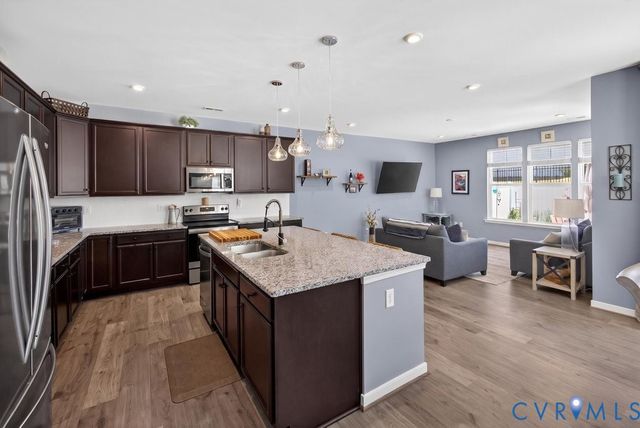 7669 Leeds Castle Ln, New Kent, VA 23124
