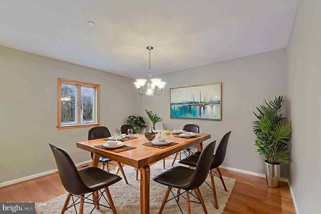 7715 PARADISE BEACH RD, Pasadena, MD 21122