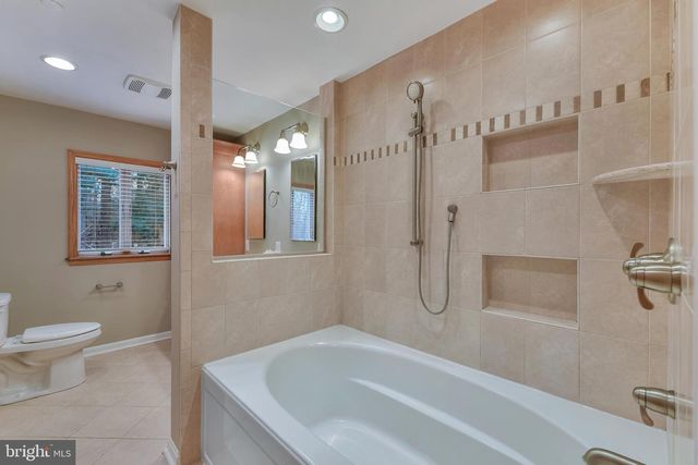 7715 PARADISE BEACH RD, Pasadena, MD 21122