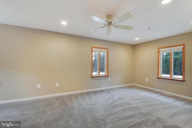 7715 PARADISE BEACH RD, Pasadena, MD 21122