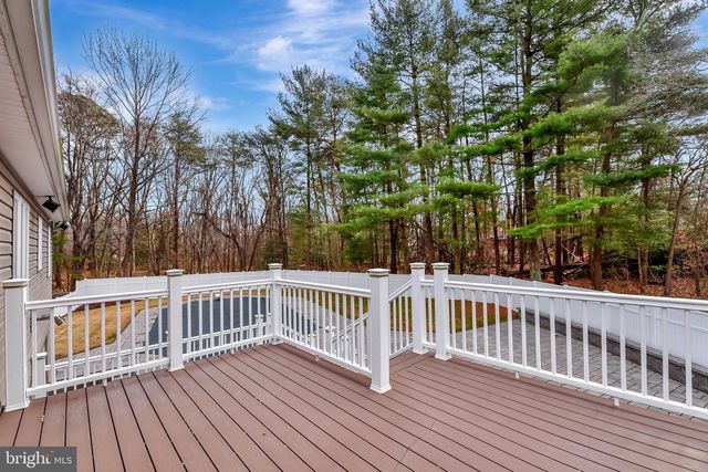 7715 PARADISE BEACH RD, Pasadena, MD 21122