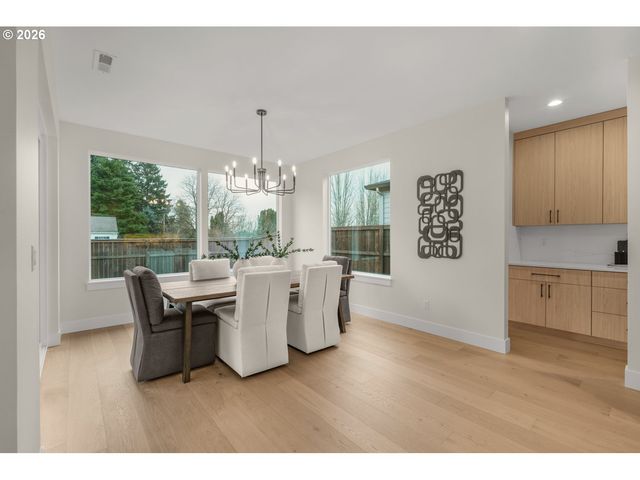 12313 Ne 66TH Ct, Vancouver, WA 98686