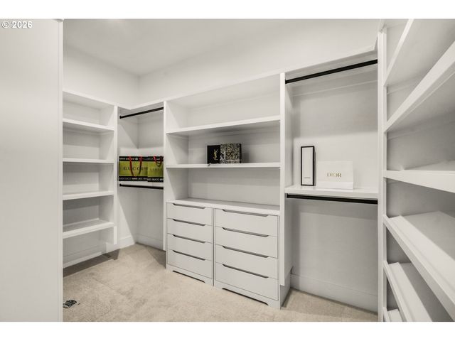 12313 Ne 66TH Ct, Vancouver, WA 98686