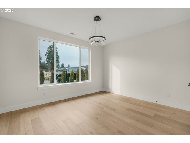 12313 Ne 66TH Ct, Vancouver, WA 98686