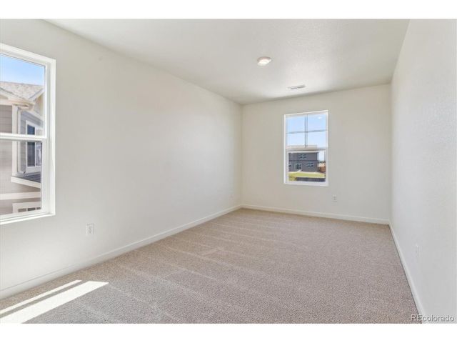 4820 Lynxes Way, Johnstown, CO 80534