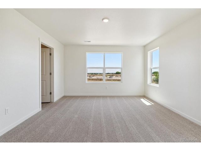 4820 Lynxes Way, Johnstown, CO 80534