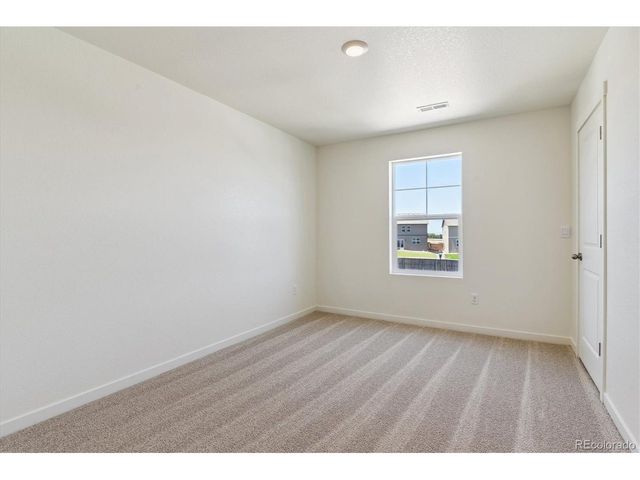 4820 Lynxes Way, Johnstown, CO 80534