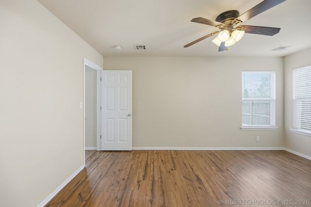 2013 E Concord Street, Broken Arrow, OK 74012