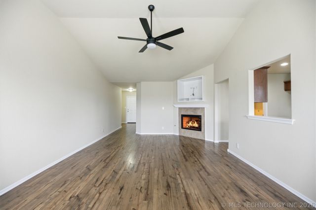 2013 E Concord Street, Broken Arrow, OK 74012