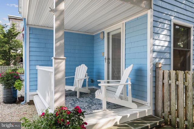 17 E 14TH ST, Barnegat Light, NJ 08006