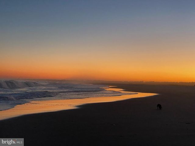 17 E 14TH ST, Barnegat Light, NJ 08006