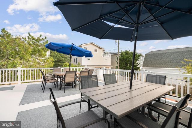 17 E 14TH ST, Barnegat Light, NJ 08006