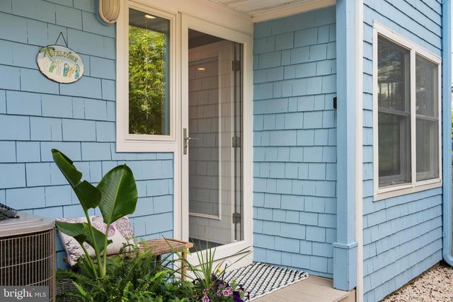 17 E 14TH ST, Barnegat Light, NJ 08006