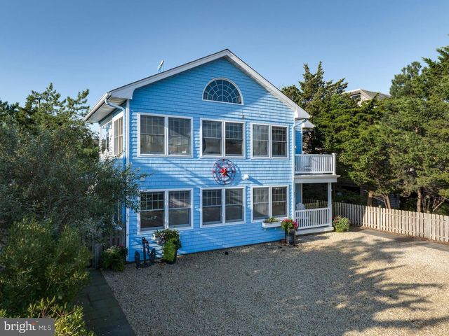 17 E 14TH ST, Barnegat Light, NJ 08006