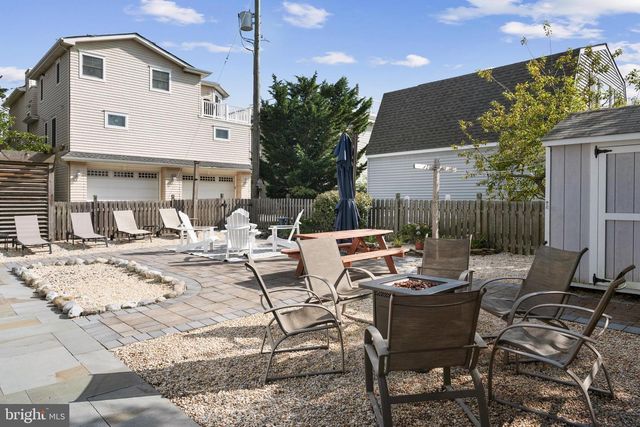 17 E 14TH ST, Barnegat Light, NJ 08006