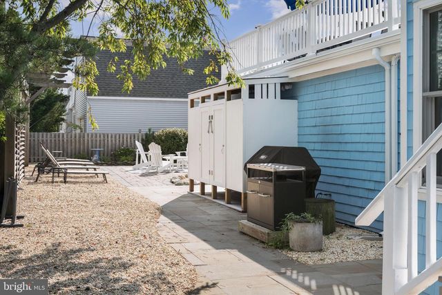 17 E 14TH ST, Barnegat Light, NJ 08006