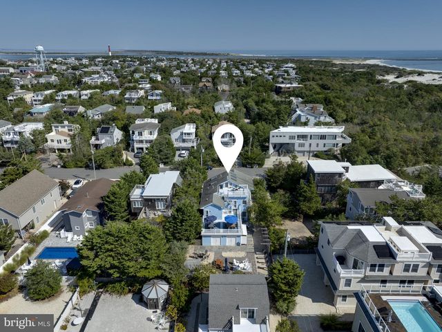 17 E 14TH ST, Barnegat Light, NJ 08006