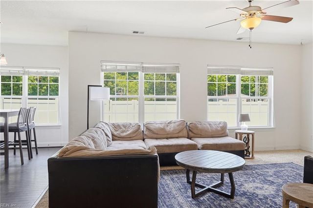 1545 Drumheller DR, Virginia Beach, VA 23464