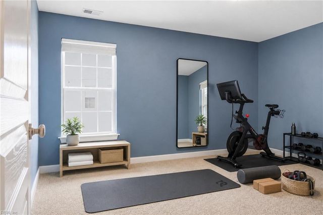 1545 Drumheller DR, Virginia Beach, VA 23464
