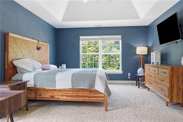 1545 Drumheller DR, Virginia Beach, VA 23464