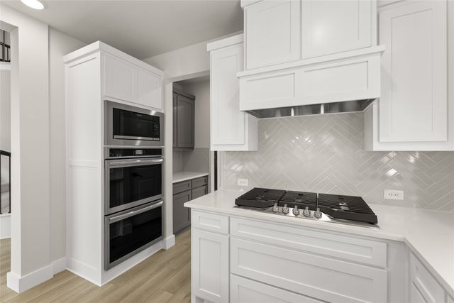 1328 Cash Street, Burleson, TX 76028