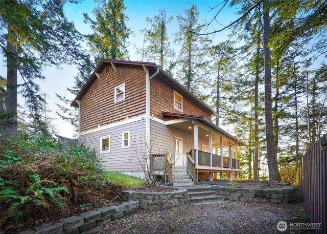 18184 Capet Zalsiluce Road, La Conner, WA 98257