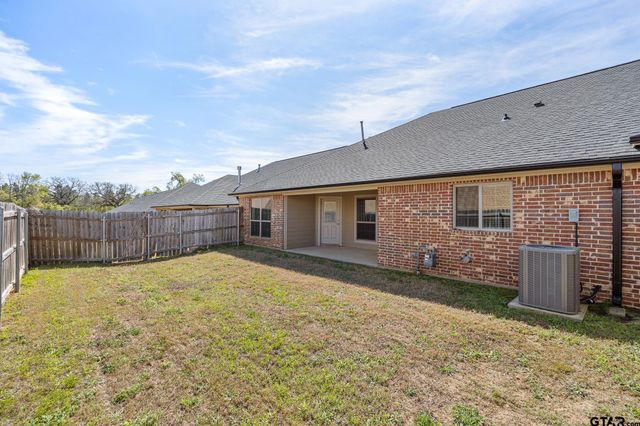 815 E Grande R-103, Tyler, TX 75703