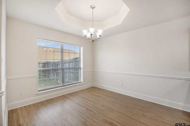 815 E Grande R-103, Tyler, TX 75703